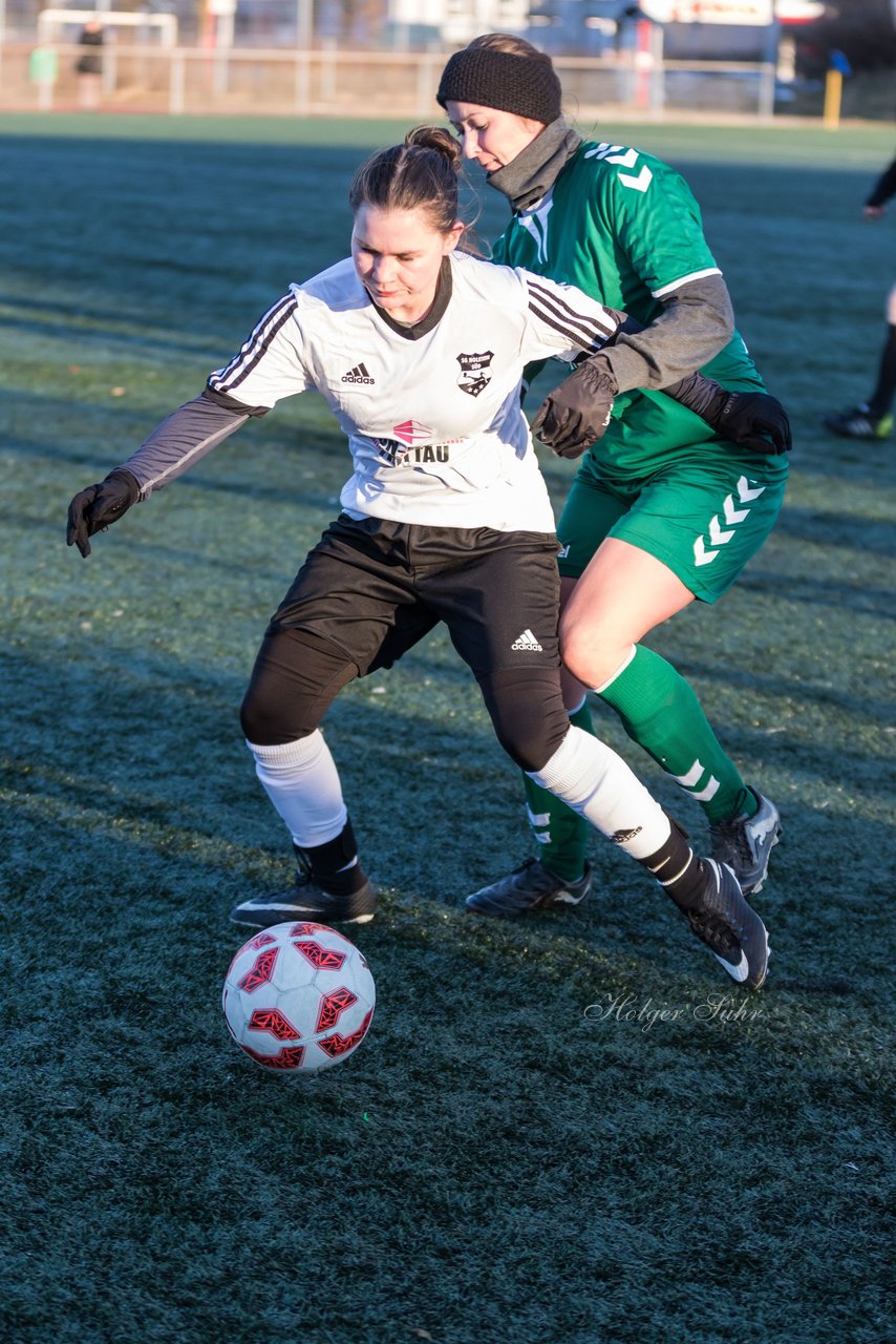 Bild 247 - Frauen SG Holstein Sued - SV Gruenweiss-Siebenbaeumen : Ergebnis: 0:2